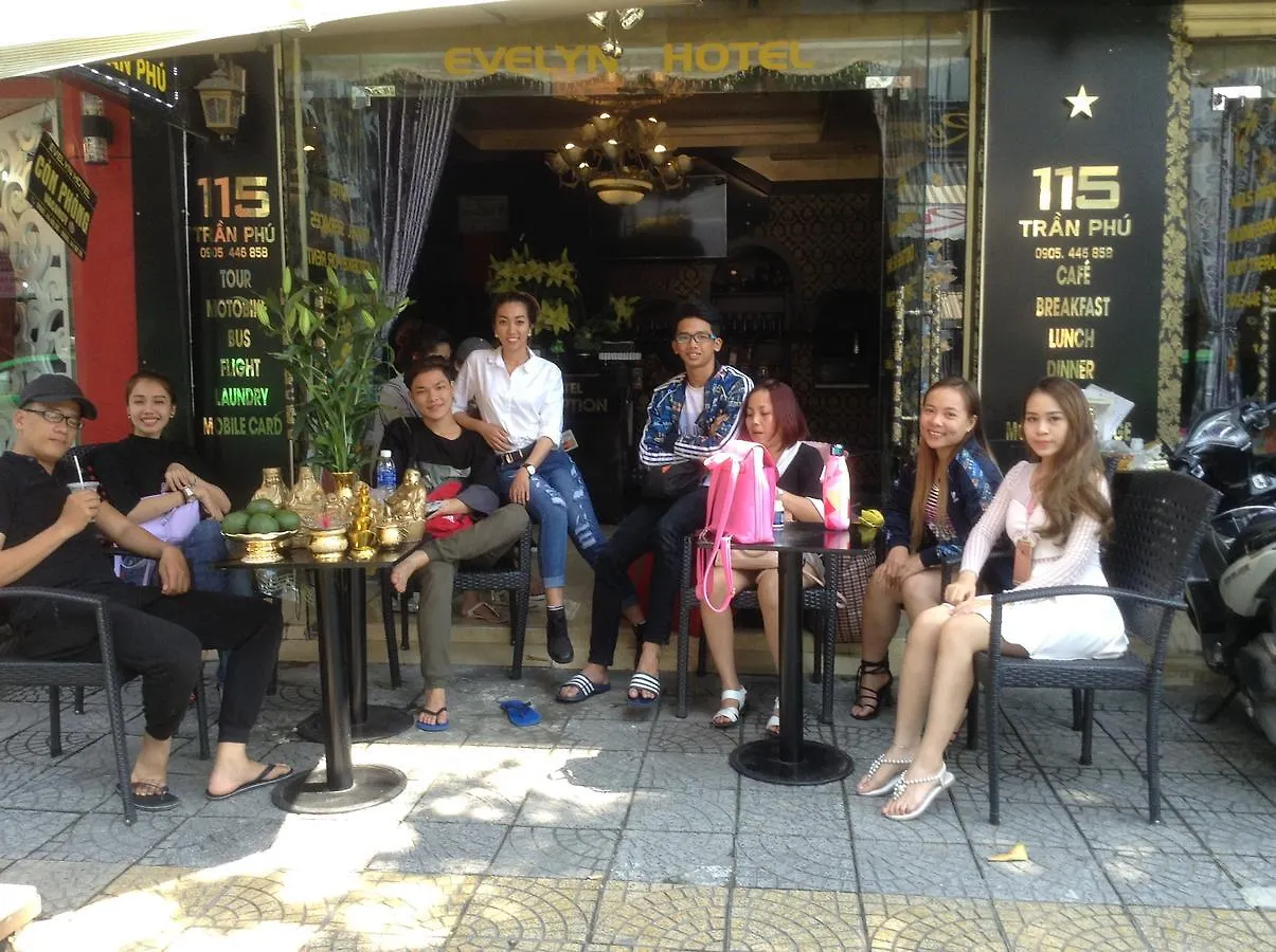 Evelyn Hotel Da Nang